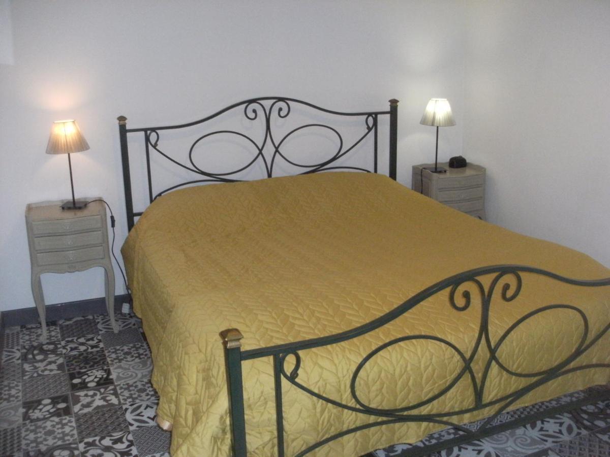 Grange Dans Ancien Corps De Ferme Otel Bellengreville  Dış mekan fotoğraf